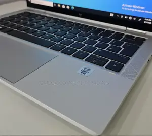New Laptop HP EliteBook x360 1040 G7 16GB Intel Core i7 SSD 512GB