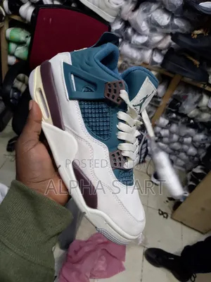 Jordan 4 Blue White High Master Quality Sho Made in Vietnam