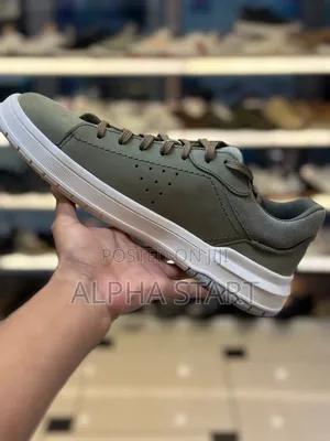 Clark's Tm Gray Lather Flat Made in Vietnam