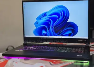 New Laptop Asus ROG Strix G17 16GB Intel Core i7 SSD 512GB