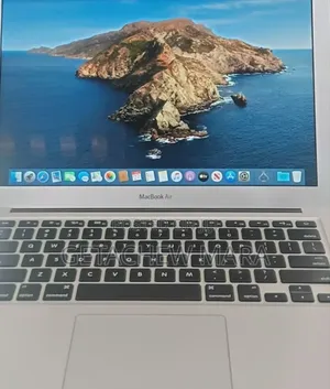 New Laptop Apple MacBook 2015 8GB Intel Core I7 SSD 512GB