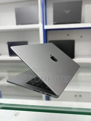 New Laptop Apple MacBook Pro 2021 M1 32GB Apple M1 Pro SSD 512GB