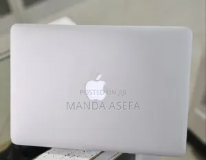 New Laptop Apple MacBook Pro 2013 8GB Intel Core I5 SSD 256GB