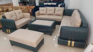 Lounger Sofa Design With Table