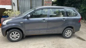 Toyota Avanza 2013 Black