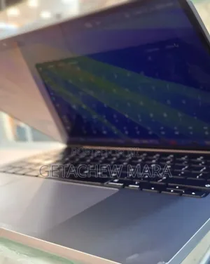 New Laptop Apple MacBook Pro 16GB Apple M1 SSD 512GB