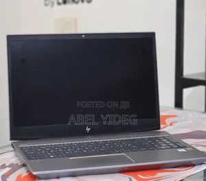 New Laptop HP ZBook Studio 16GB Intel Core I5 SSD 256GB