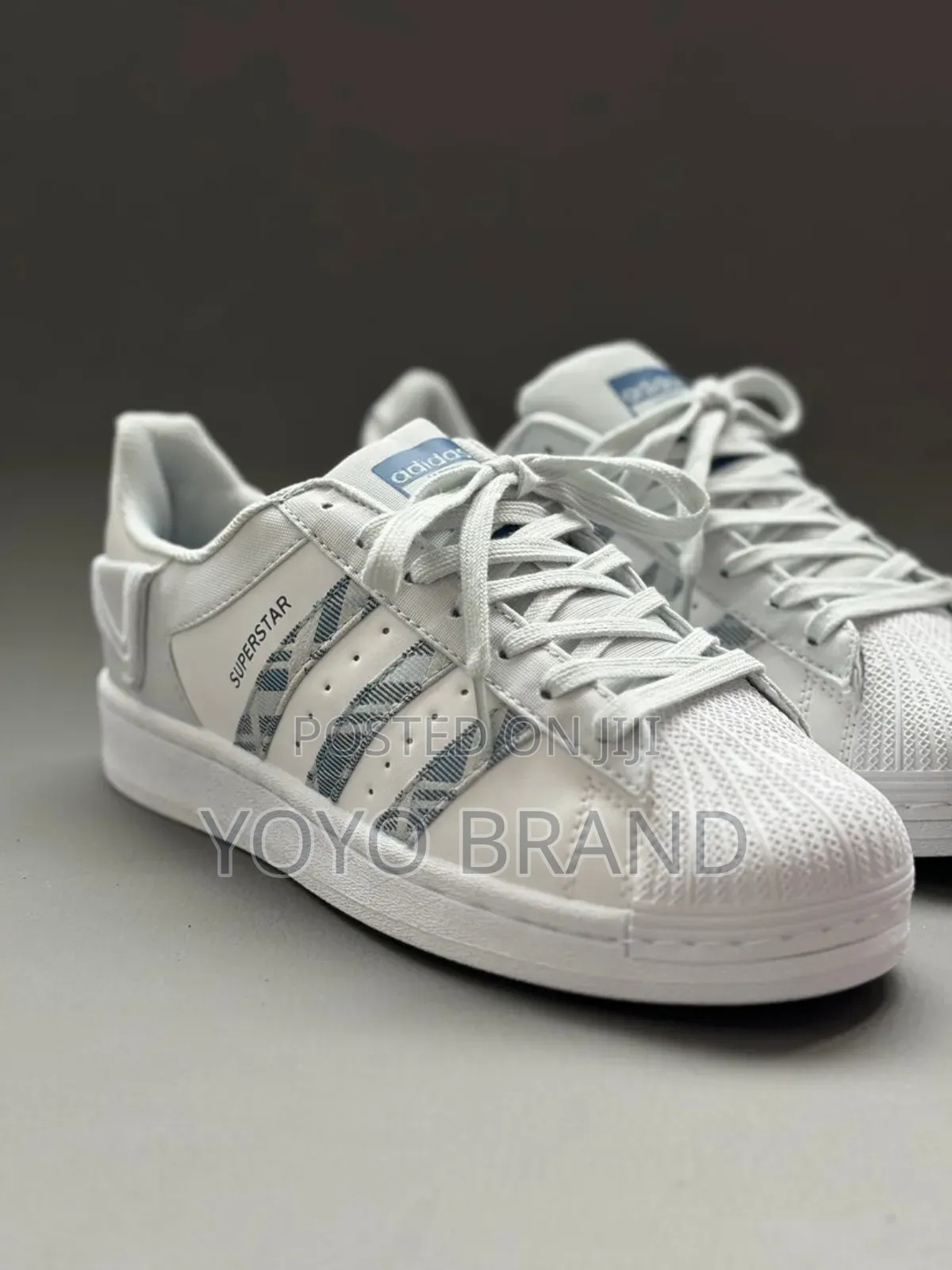 Adidas Old School