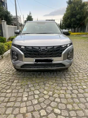 Hyundai Creta 2023 Silver
