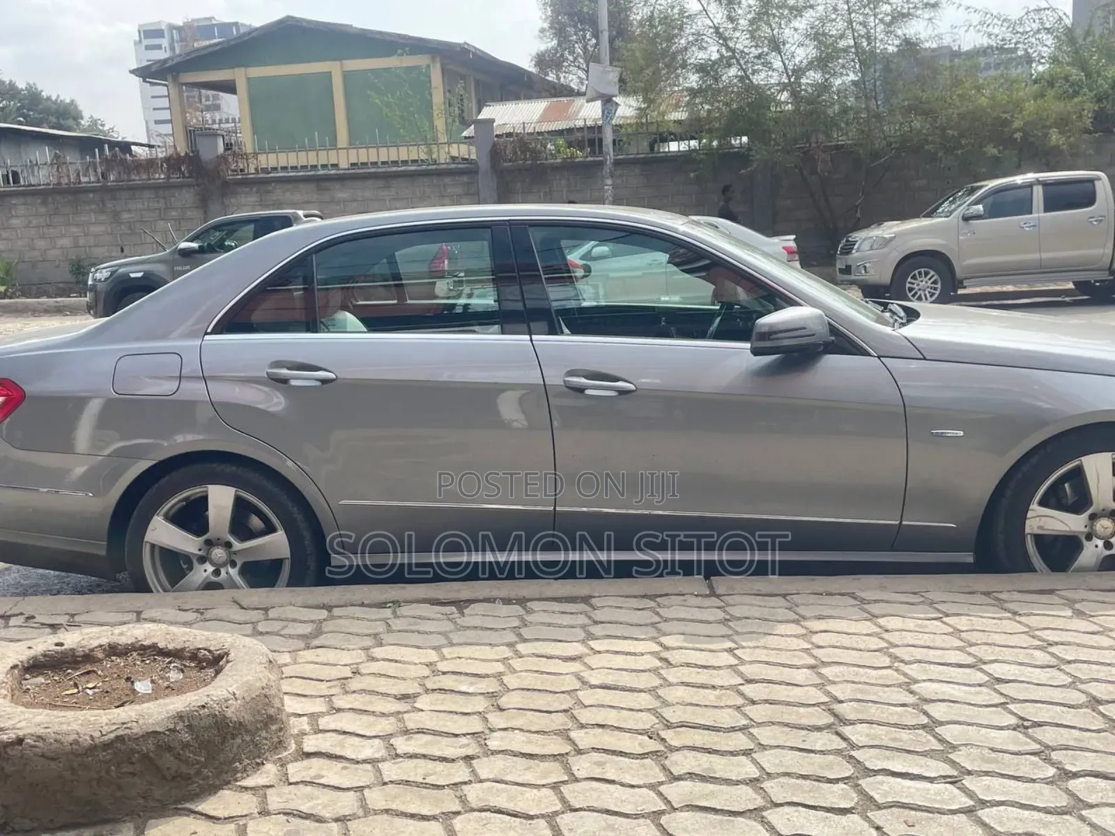 Mercedes-Benz E250 2011 Silver