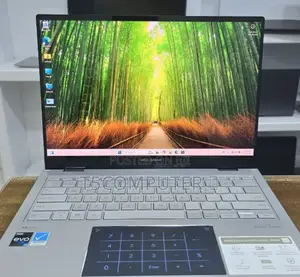 New Laptop Asus ZenBook Flip 14 UX461UN 16GB Intel Core I7 SSD 1T