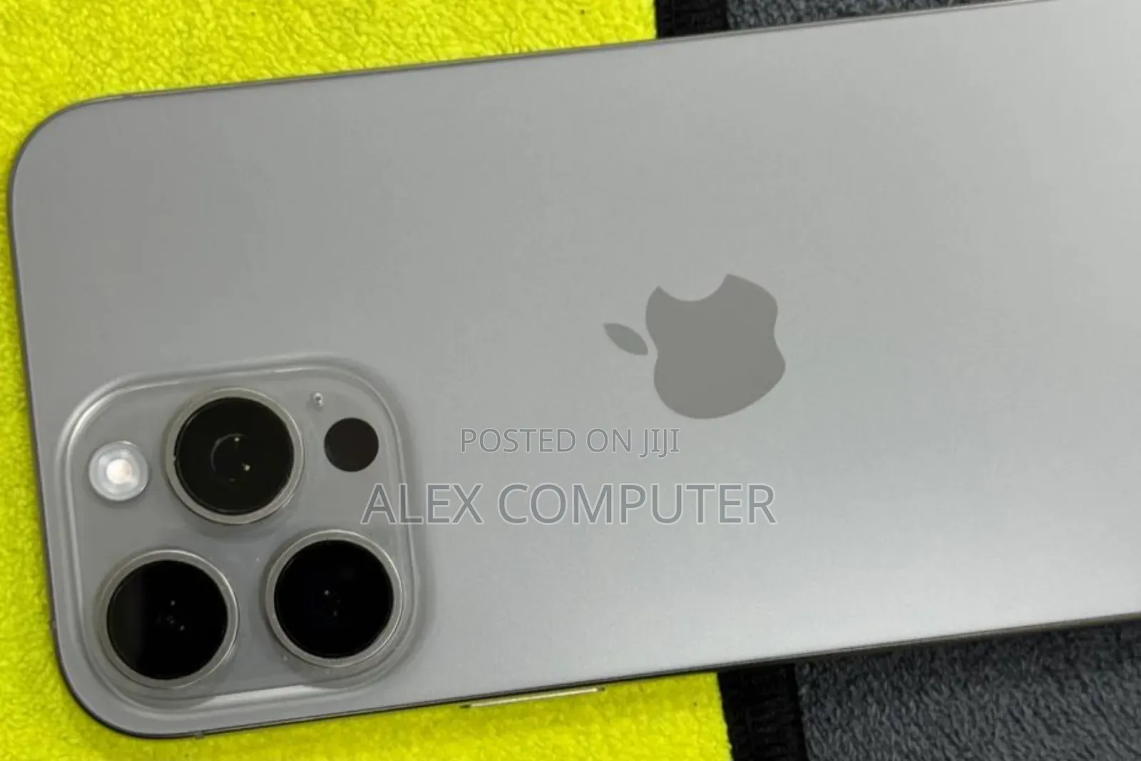 New Apple iPhone 16 Pro Max 256 GB Silver