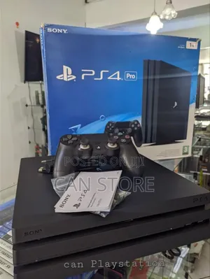 አዲስ Playstation 4 Pro ነው