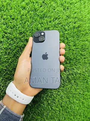 New Apple iPhone 15 256 GB Black
