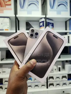 New Apple iPhone 15 Pro Max 256 GB Silver