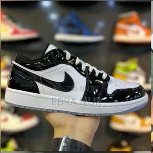 Nike Air Jordan Low
