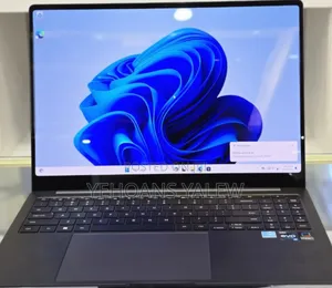 New Laptop Dell XPS 15 16GB Intel Core I7 SSD 1T