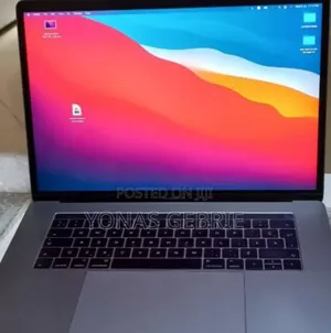 New Laptop Apple MacBook 2016 16GB Intel Core I7 SSD 512GB