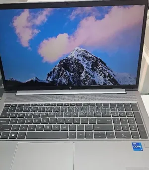 New Laptop HP ZBook 15 16GB Intel Core I7 SSD 1T