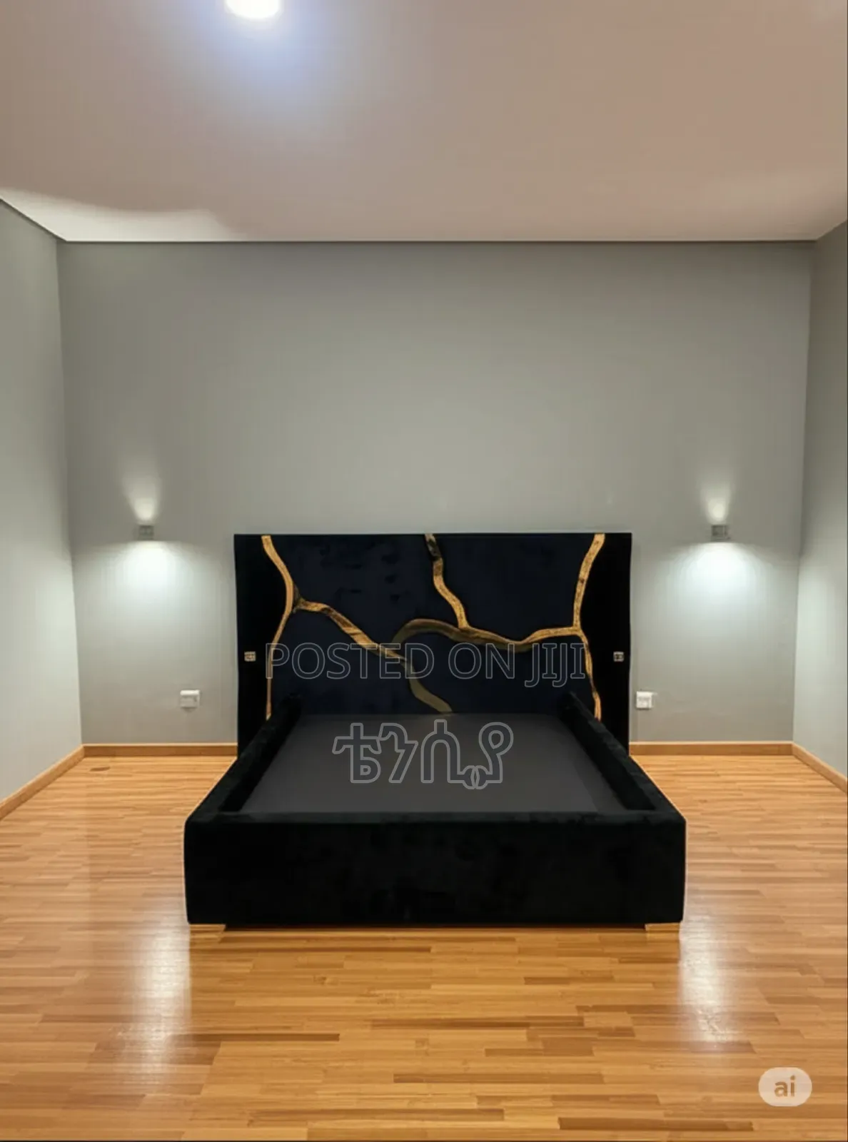 Amini Luxury Bed