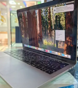 New Laptop Apple MacBook Pro 2019 8GB Intel Core I5 SSD 256GB