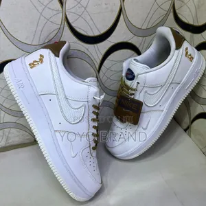 Nike Air Force 1972