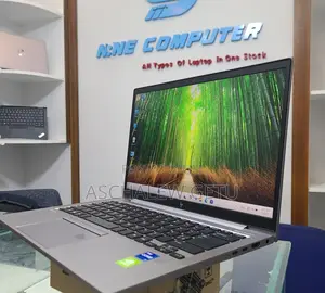 New Laptop HP ZBook 14 32GB Intel Core I7 SSD 1T