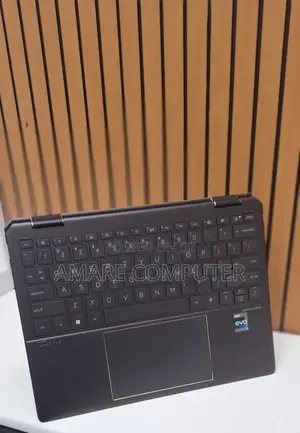 New Laptop HP Spectre X360 16GB Intel Core I5 SSD 1T