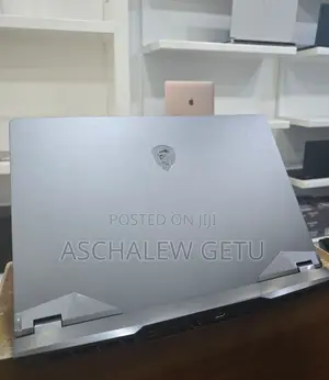 New Laptop MSI GP75 Leopard 16GB Intel Core I9 SSD 1T