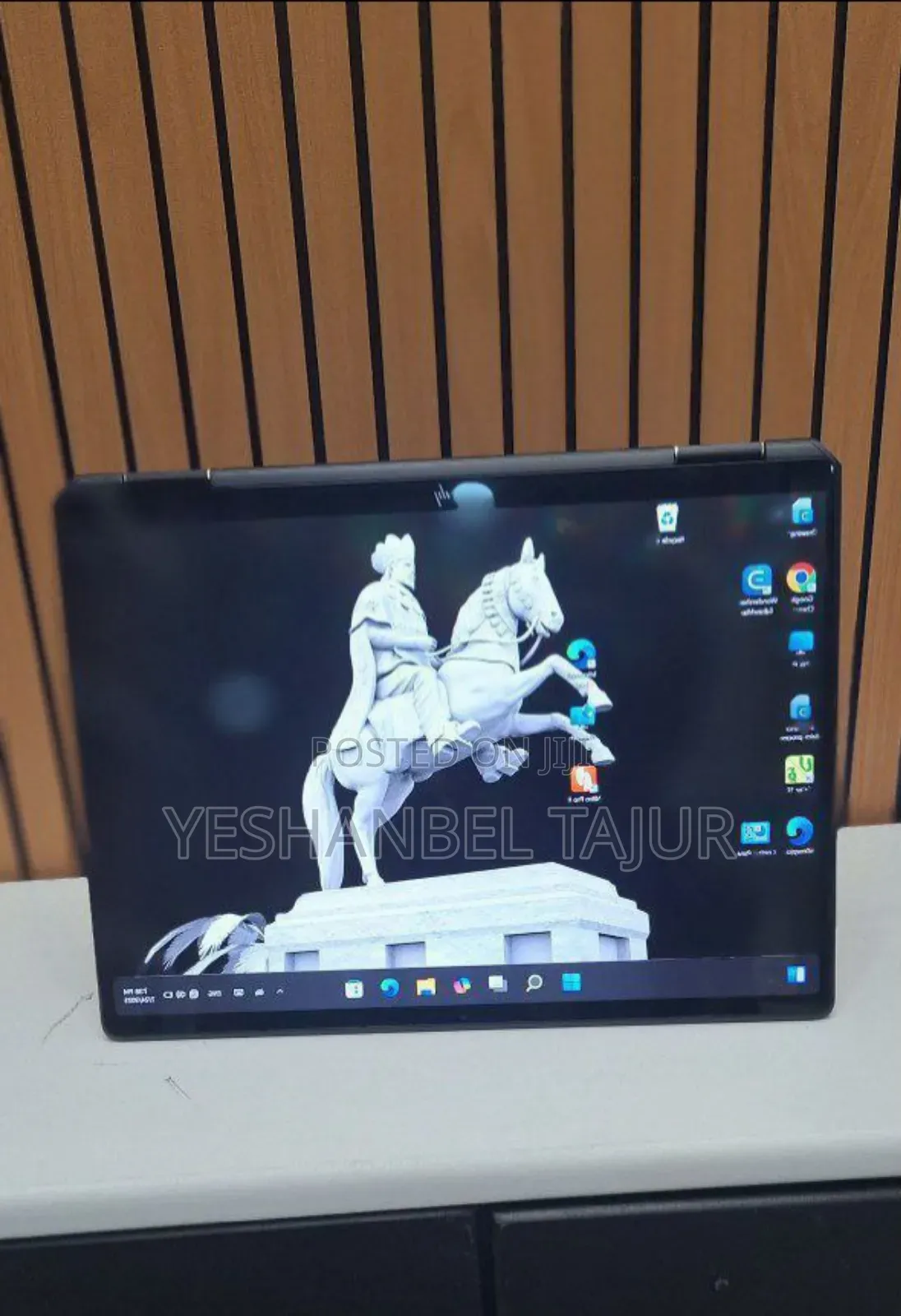 New Laptop HP Spectre X360 16GB Intel Core i5 SSD 1T