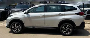 Toyota Rush 2021 Silver