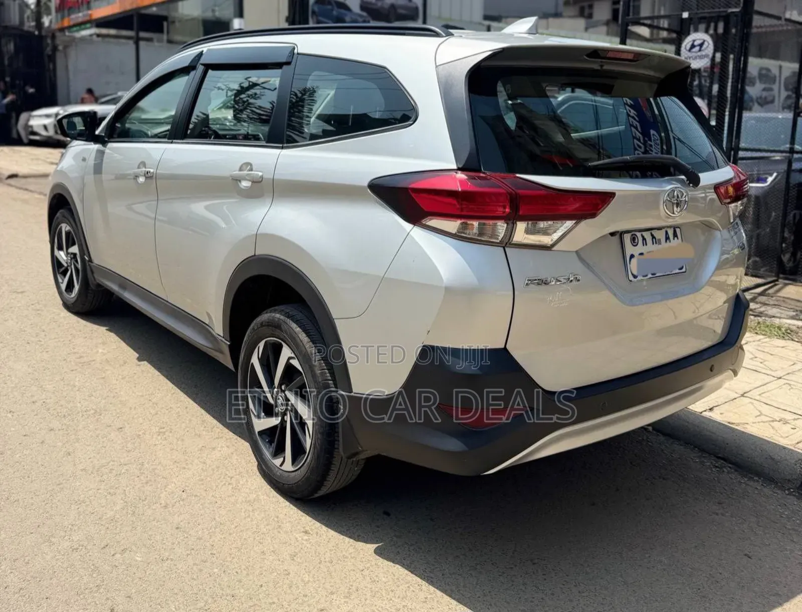 Toyota Rush 2021 Silver