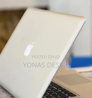 Laptop Apple MacBook Pro 2010 4GB Intel Core i7 SSD 512GB