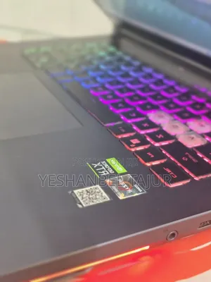 New Laptop Asus ROG Strix G15 16GB AMD Ryzen 9 SSD 512GB