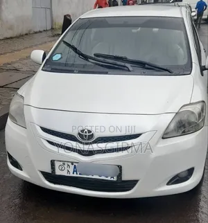 Toyota Yaris 2007 White