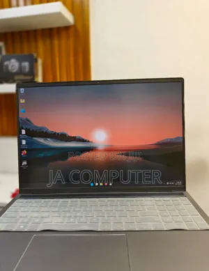 New Laptop Dell Inspiron 15 16GB Intel Core I7 SSD 512GB