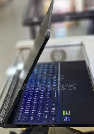 New Laptop Acer Predator Helios 300 16GB Intel Core I9 SSD 1T