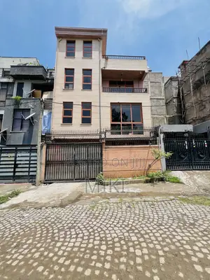 Furnished 5bdrm Townhouse/Terrace in Haile Garment, Nifas Silk-Lafto