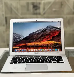 New Laptop Apple MacBook Air 2017 8GB Intel Core I7 SSD 256GB