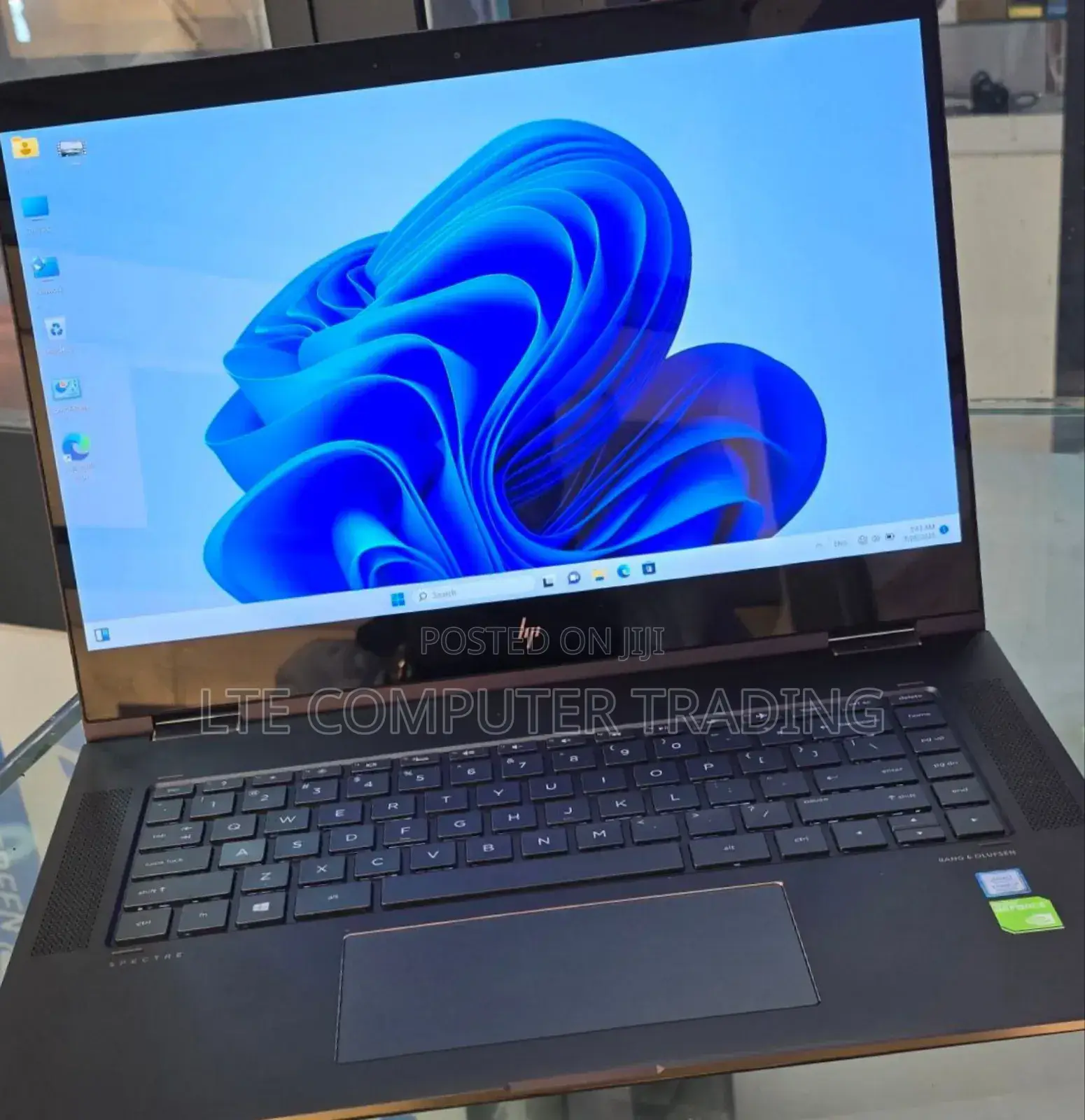 New Laptop HP Spectre X360 16GB Intel Core I7 SSD 512GB