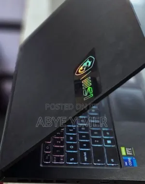 New Laptop MSI GS63 Stealth 8RE 16GB Intel Core i7 SSD 1T