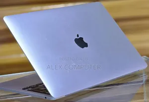 New Laptop Apple MacBook Pro 2022 M2 8GB Apple M2 SSD 256GB