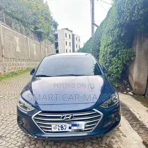 Hyundai Avante 2017 Blue