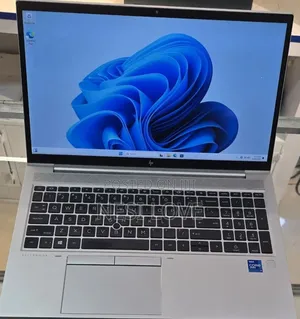 New Laptop HP EliteBook 850 G8 16GB Intel Core I7 SSD 512GB