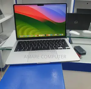 New Laptop Apple MacBook Air 2024 M3 13-Inch 16GB Apple M3 SSD 512GB