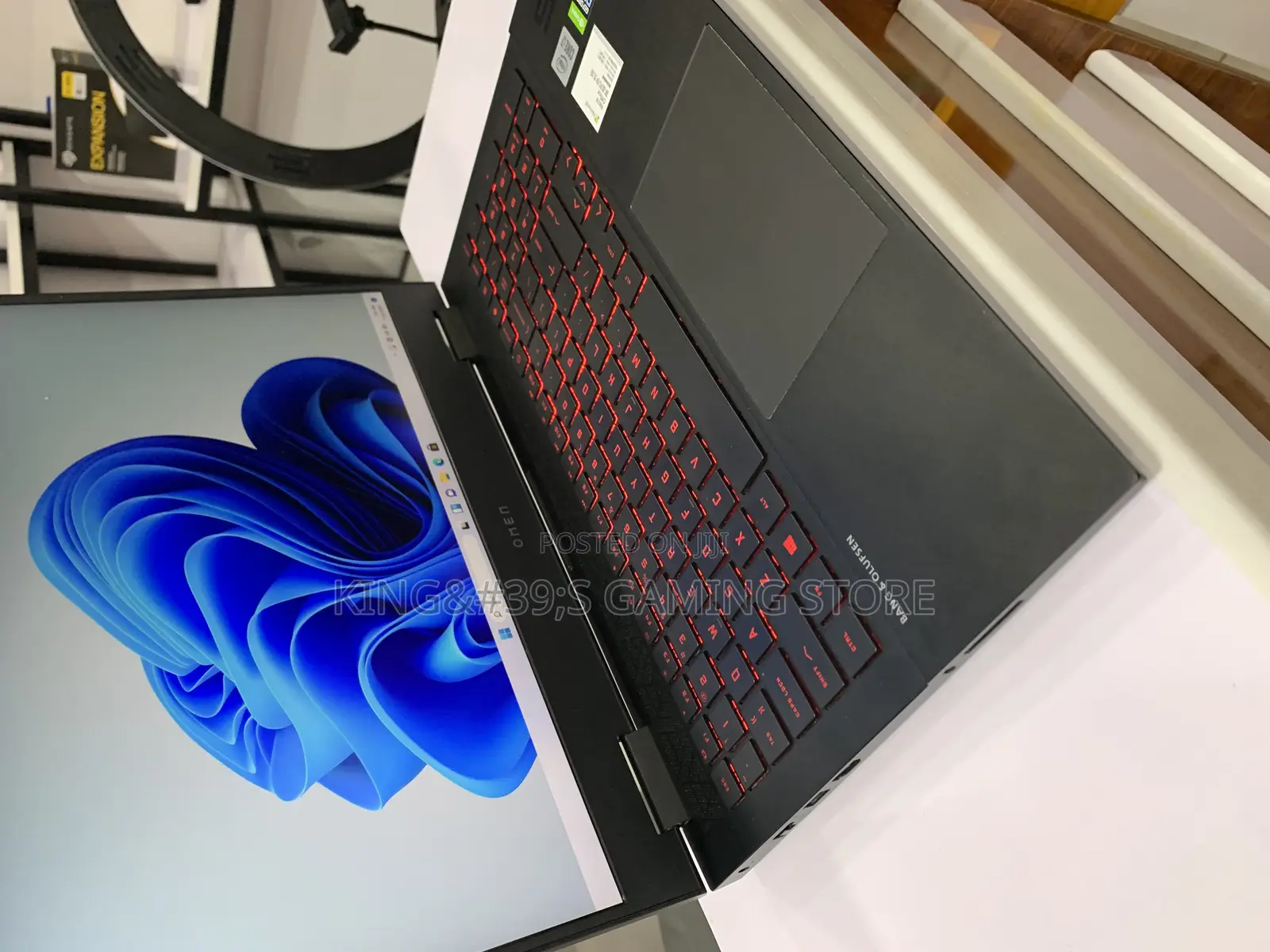 New Laptop HP Omen 15 16GB Intel Core i7 SSD 1T