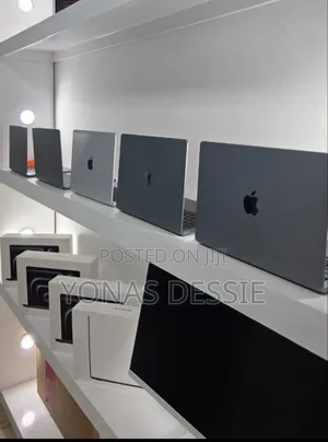 New Laptop Apple MacBook Pro M1 16GB SSD 1T