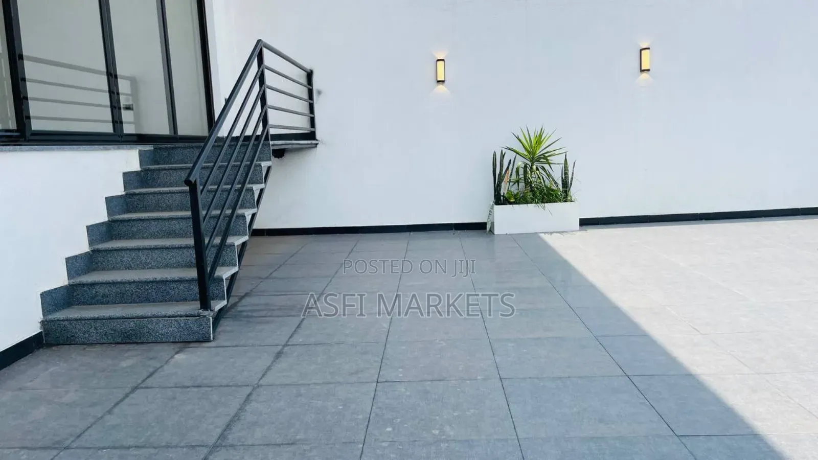3bdrm House in Yeka for sale