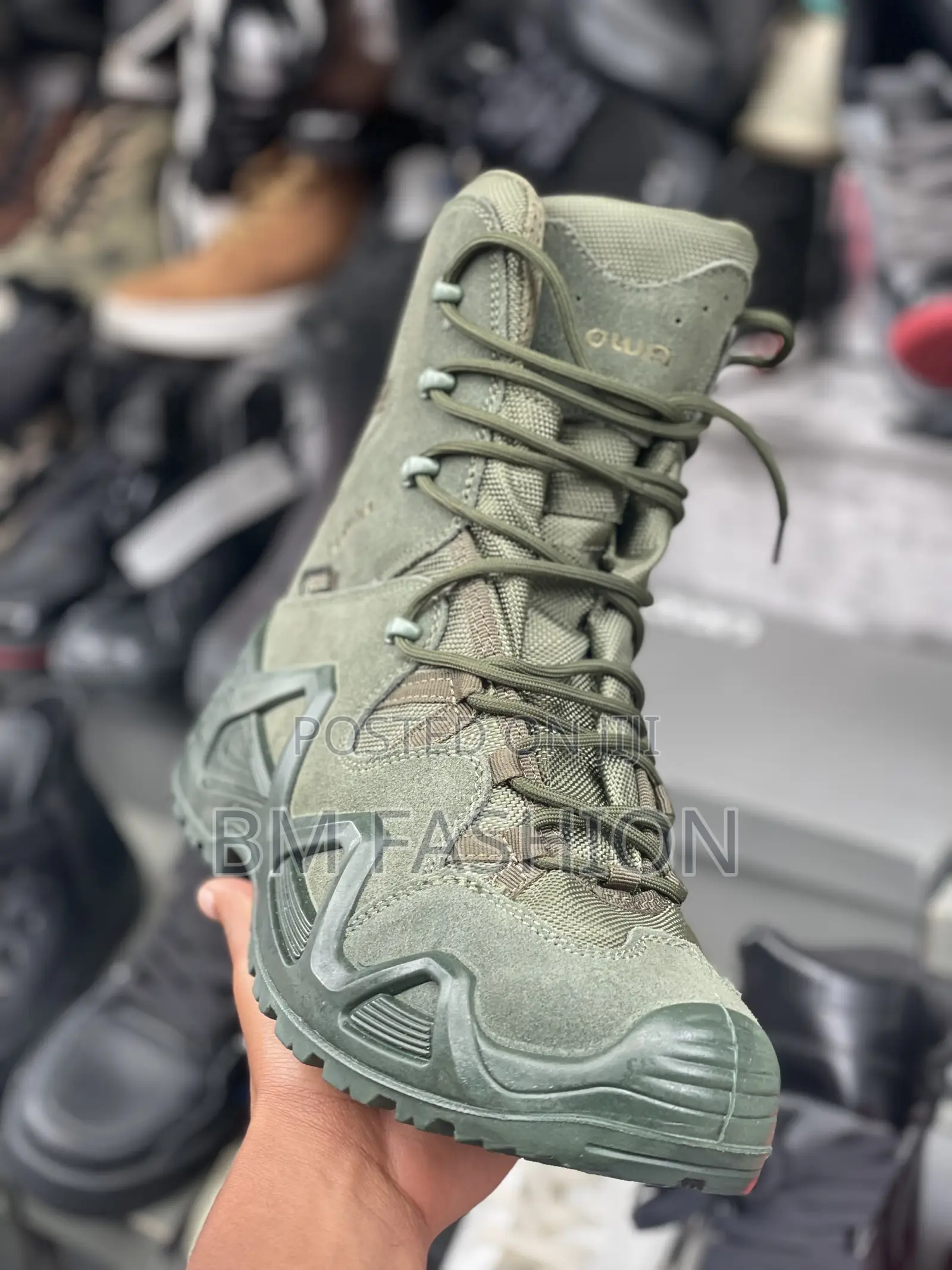 Lowa American Boots