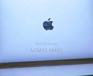 New Laptop Apple MacBook Pro 2022 M2 8GB Apple M2 SSD 256GB